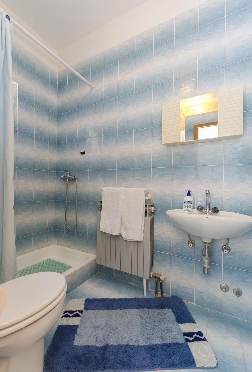 Apartment And Rooms Ema Водице Экстерьер фото